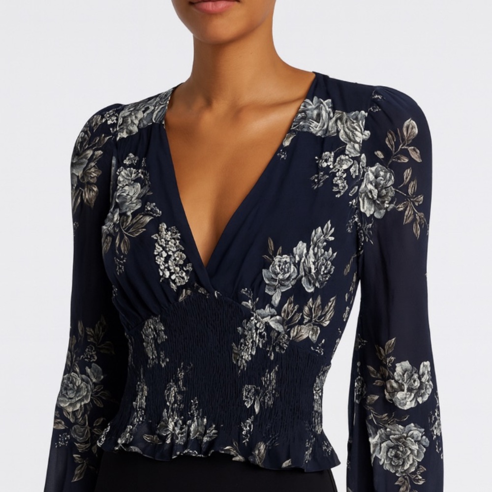 Louna Long Sleeve Floral Dip Tip Blouse, New